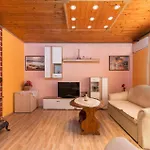 Apartment 2 Bedroom Lovely In *